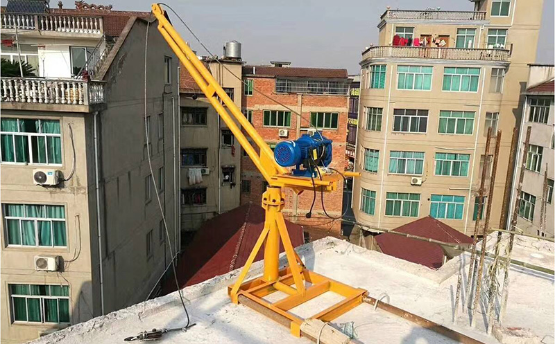 小吊機