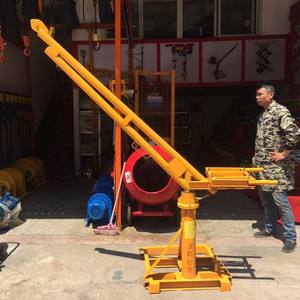 小型吊運機